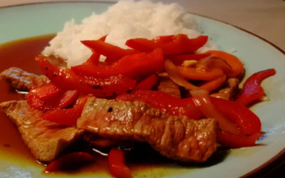 Rindfleisch-Teriyaki mit Gemüse und Ingwer
